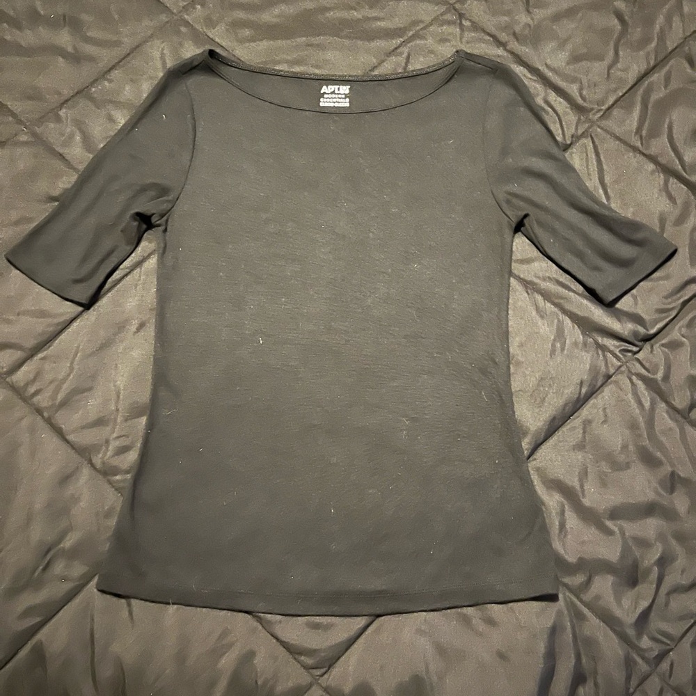 Apt. 9 Women's Black Short Sleeve Top